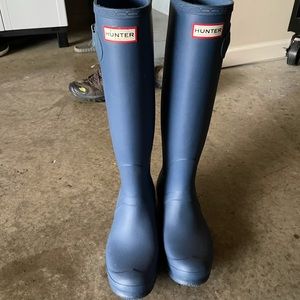 Tall hunter boots